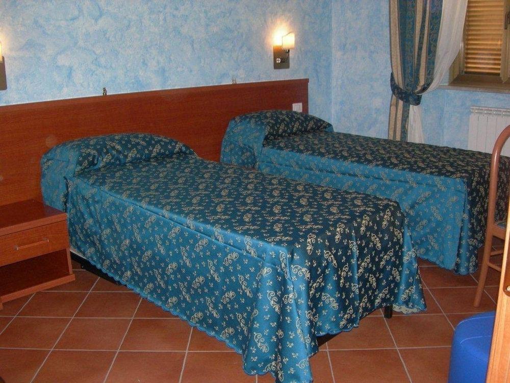 Toffa Place In Рим Экстерьер фото