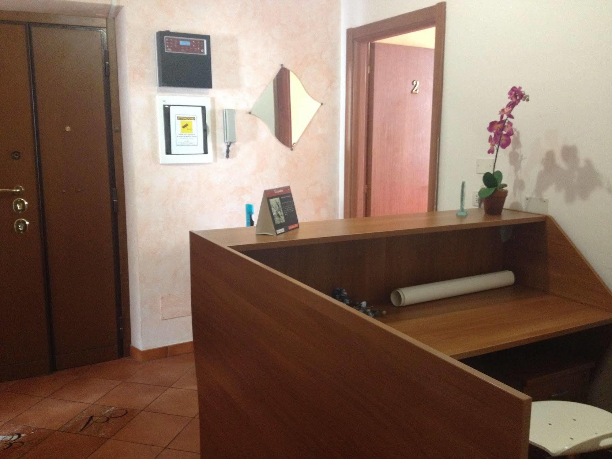 Toffa Place In Рим Экстерьер фото